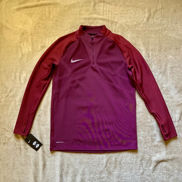 Nike aeroswift jacket Clearance